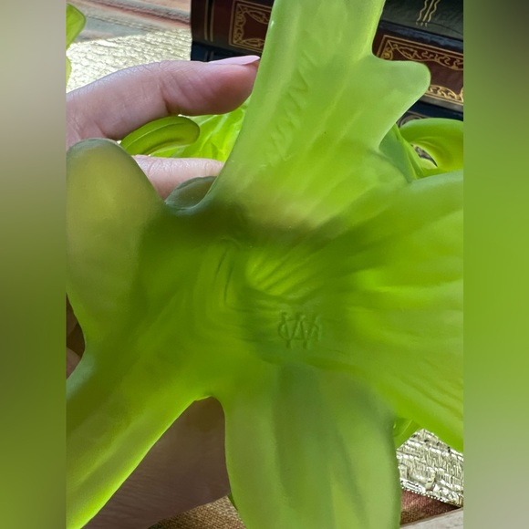 Westmoreland Satin Green Glass Bird on a Nest Covered Dish Vintage - Picture 2 of 4